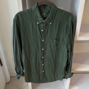 Alex Crane men’s Playa Button-Down Shirt- Linen- like new- large in color Pine